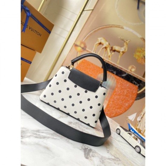2022SS LOUIS VUITTON Shoulder bag Popular model favorite 2022SS LOUIS VUITTON Shoulder bag Popular model favorite