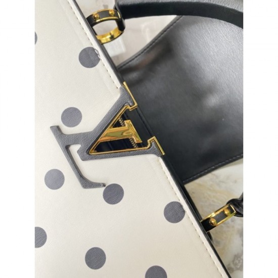 2022SS LOUIS VUITTON Shoulder bag Popular model favorite 2022SS LOUIS VUITTON Shoulder bag Popular model favorite