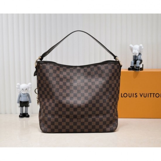 2022SS LOUIS VUITTON Louis Vuitton Tote Bag Spring Summer Trend 2022SS LOUIS VUITTON Louis Vuitton Tote Bag Spring Summer Trend