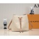 2022SS LOUIS VUITTON Shoulder bag Express your personality 2022SS LOUIS VUITTON Shoulder bag Express your personality