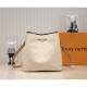 2022SS LOUIS VUITTON Shoulder bag Express your personality 2022SS LOUIS VUITTON Shoulder bag Express your personality