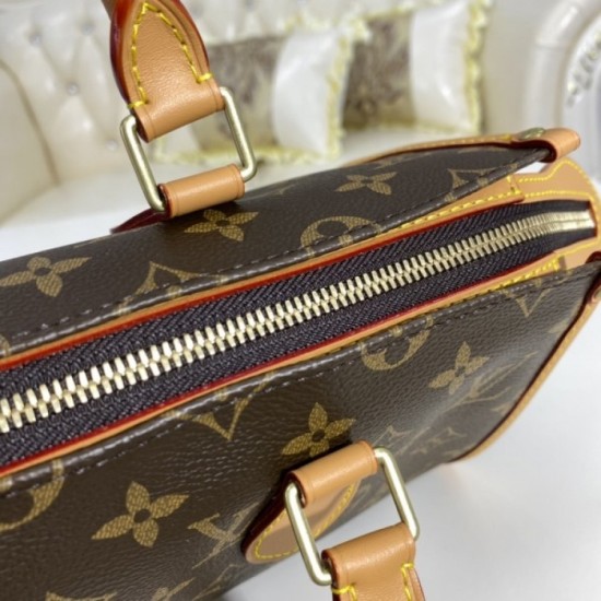 2022SS LOUIS VUITTON Louis Vuitton travel bag cute impression 2022SS LOUIS VUITTON Louis Vuitton travel bag cute impression