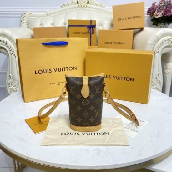 2022SS LOUIS VUITTON Shoulder bag Adult feeling 2022SS LOUIS VUITTON Shoulder bag Adult feeling
