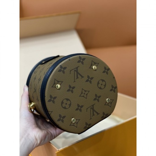 2022SS LOUIS VUITTON Louis Vuitton tote bag boasts high quality 2022SS LOUIS VUITTON Louis Vuitton tote bag boasts high quality