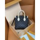 2022SS LOUIS VUITTON Shoulder bag One and only 2022SS LOUIS VUITTON Shoulder bag One and only