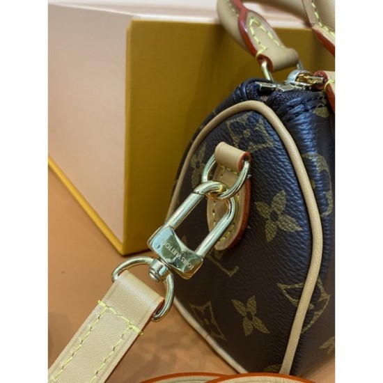 2022SS LOUIS VUITTON Shoulder bag is growing in popularity 2022SS LOUIS VUITTON Shoulder bag is growing in popularity