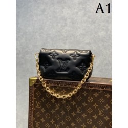 2022SS LOUIS VUITTON Shoulder bag Long-awaited product