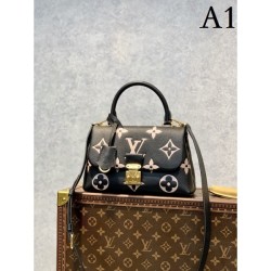 2022SS LOUIS VUITTON Shoulder bag The texture is exquisite