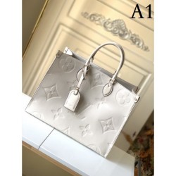 LOUIS VUITTON Louis Vuitton Tote Bag 2022SS Great presence style