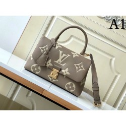 The arrival that is nice by LOUIS VUITTON Louis Vuitton tote bag 2022SS sale