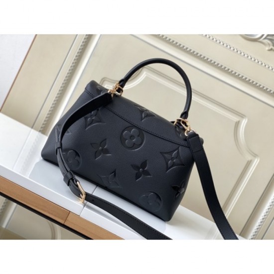 The arrival that is nice by LOUIS VUITTON Louis Vuitton tote bag 2022SS sale The arrival that is nice by LOUIS VUITTON Louis Vuitton tote bag 2022SS sale
