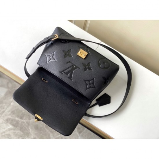 The arrival that is nice by LOUIS VUITTON Louis Vuitton tote bag 2022SS sale The arrival that is nice by LOUIS VUITTON Louis Vuitton tote bag 2022SS sale