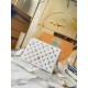 LOUIS VUITTON Louis Vuitton shoulder bag 2022SS limited gift LOUIS VUITTON Louis Vuitton shoulder bag 2022SS limited gift