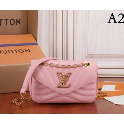 LOUIS VUITTON Louis Vuitton shoulder bag 2022SS loyal users are appearing one after another