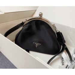 2022SS PRADA Prada Shoulder Bag New product ☆ Inevitably sold out