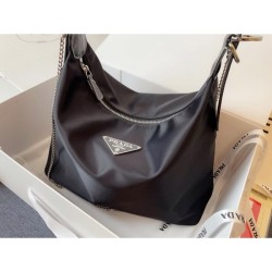 2022SS PRADA Prada Shoulder Bag Latest product inevitably sold out immediately