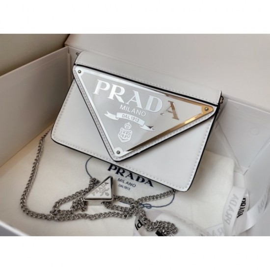 2022SS PRADA Prada Shoulder Bag Hottest Domestic Sold Out Limited quantity 2022SS PRADA Prada Shoulder Bag Hottest Domestic Sold Out Limited quantity