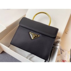 2022SS PRADA Prada Tote Bag Perfect for summer outfits
