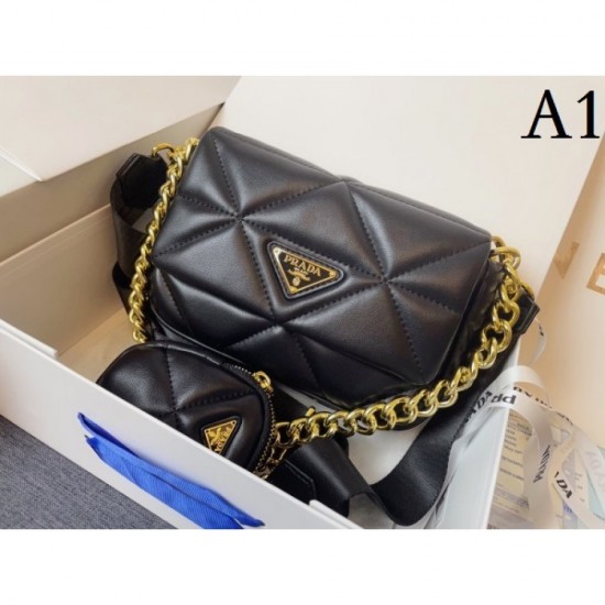 2022SS PRADA Prada Shoulder Bag Small quantity in stock ☆ Limited model 2022SS PRADA Prada Shoulder Bag Small quantity in stock ☆ Limited model