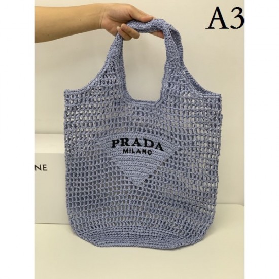 2022SS PRADA Prada shoulder bag casual reversal charm 2022SS PRADA Prada shoulder bag casual reversal charm