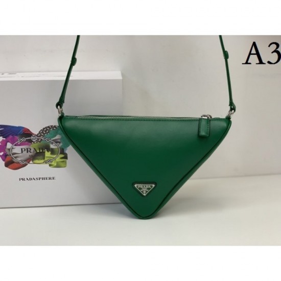 2022SS PRADA Prada Shoulder Bag Online Limited Edition 2022SS PRADA Prada Shoulder Bag Online Limited Edition