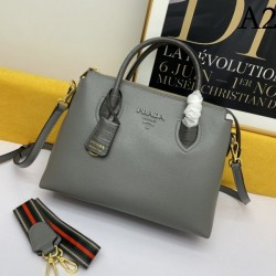 PRADA Prada Tote Bag 2022SS Enjoy the latest summer style