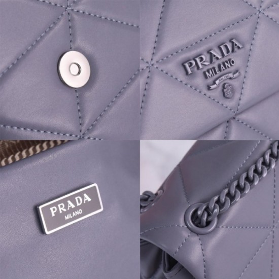 PRADA Prada shoulder bag 2022SS transformed into a beautiful outfit PRADA Prada shoulder bag 2022SS transformed into a beautiful outfit