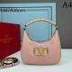 VALENTINO Valentino tote bag 2022SS express individuality VALENTINO Valentino tote bag 2022SS express individuality