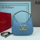 VALENTINO Valentino tote bag 2022SS express individuality VALENTINO Valentino tote bag 2022SS express individuality