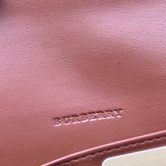 2022 New Cumulative Total Sales No. 1 Long Wallet BURBERRY Burberry 2022 New Cumulative Total Sales No. 1 Long Wallet BURBERRY Burberry