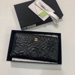 CHANEL 2022SS A long wallet for ladies who enjoys the latest summer style
