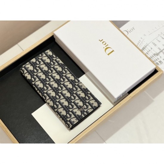 2022 new goods end as soon as sold out first come first served long wallet DIOR Dior 2022 new goods end as soon as sold out first come first served long wallet DIOR Dior