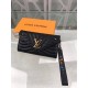 LOUIS VUITTON Louis Vuitton 2022SS Elegant and clean, excellent likability Women's wallet M63298 LOUIS VUITTON Louis Vuitton 2022SS Elegant and clean, excellent likability Women's wallet M63298