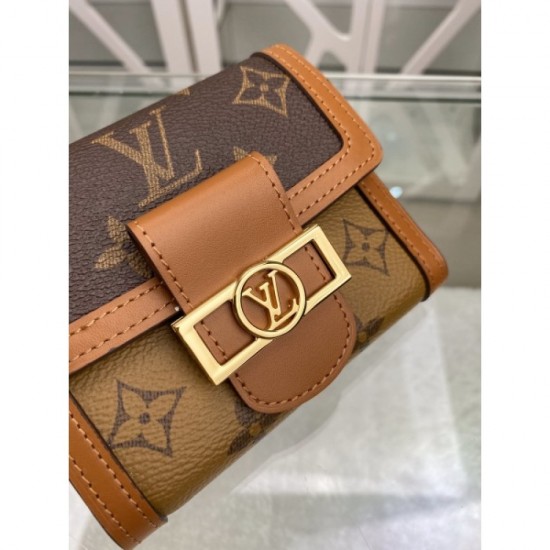 LOUIS VUITTON Louis Vuitton 2022SS Nice coordination is a hot topic Ladies' bi-fold wallet M68725 LOUIS VUITTON Louis Vuitton 2022SS Nice coordination is a hot topic Ladies' bi-fold wallet M68725