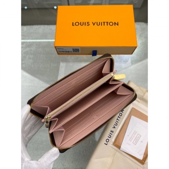 LOUIS VUITTON Louis Vuitton 2022SS Featured in popular fashion magazines Women's wallet M69054 LOUIS VUITTON Louis Vuitton 2022SS Featured in popular fashion magazines Women's wallet M69054