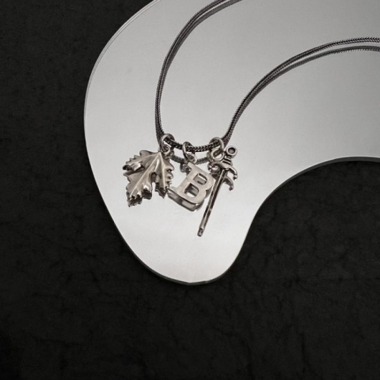 2022SS BALENCIAGA A necklace full of luxury 2022SS BALENCIAGA A necklace full of luxury