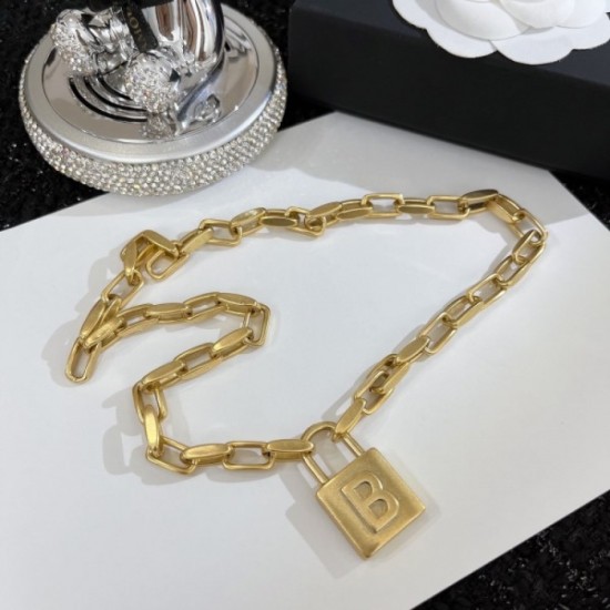 Basic popular latest work BALENCIAGA Balenciaga 2022AW necklace Basic popular latest work BALENCIAGA Balenciaga 2022AW necklace