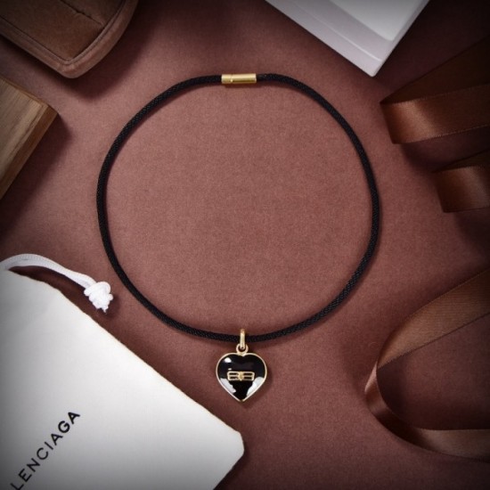 BALENCIAGA Balenciaga 2022AW necklace excellent at a trendy feeling BALENCIAGA Balenciaga 2022AW necklace excellent at a trendy feeling