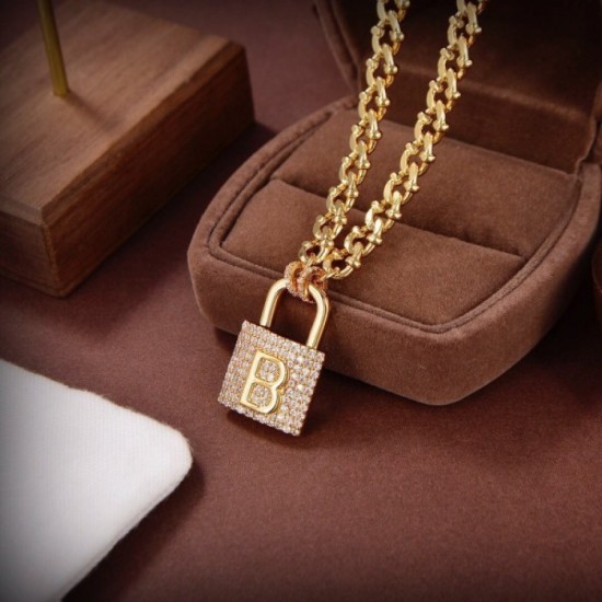 Long lasting BALENCIAGA Balenciaga 2022AW necklace Long lasting BALENCIAGA Balenciaga 2022AW necklace