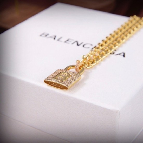 Long lasting BALENCIAGA Balenciaga 2022AW necklace Long lasting BALENCIAGA Balenciaga 2022AW necklace