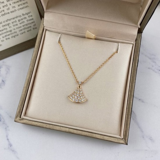 2022SS BVLGARI Limited sale in Bvlgari Spring / Summer! necklace 2022SS BVLGARI Limited sale in Bvlgari Spring / Summer! necklace