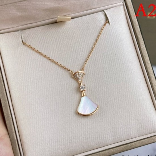 2022SS BVLGARI Bvlgari latest attention fashion necklace 2022SS BVLGARI Bvlgari latest attention fashion necklace