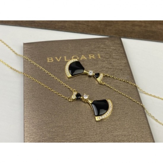 New BVLGARI Bvlgari 2022AW necklace with less popularity New BVLGARI Bvlgari 2022AW necklace with less popularity