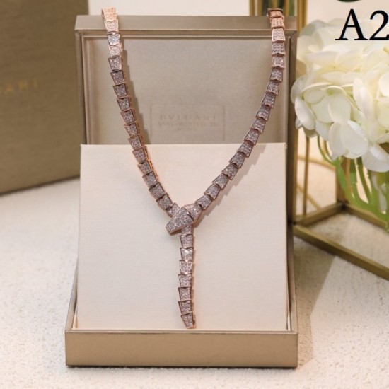 I play an active part regardless of a season BVLGARI Bvlgari 2022AW necklace I play an active part regardless of a season BVLGARI Bvlgari 2022AW necklace