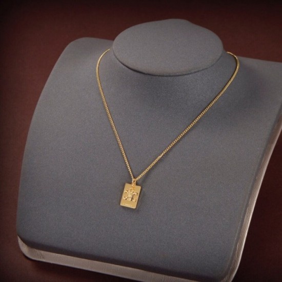 2022SS CELINE Celine Especially this season's spring / summer attention necklace 2022SS CELINE Celine Especially this season's spring / summer attention necklace