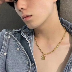 Long season active CELINE Celine 2022AW necklace