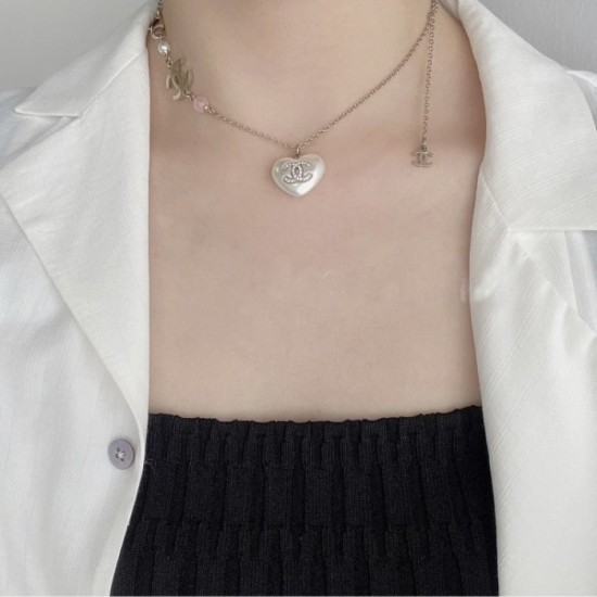 2022SS CHANEL Necklace with a sense of omission 2022SS CHANEL Necklace with a sense of omission