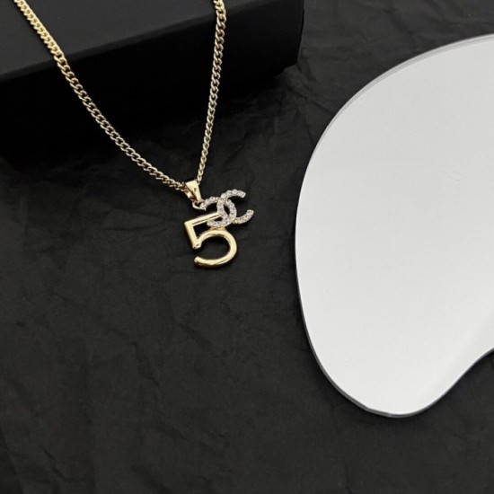 Gift most suitable for a limited time CHANEL Chanel 2022AW necklace Gift most suitable for a limited time CHANEL Chanel 2022AW necklace