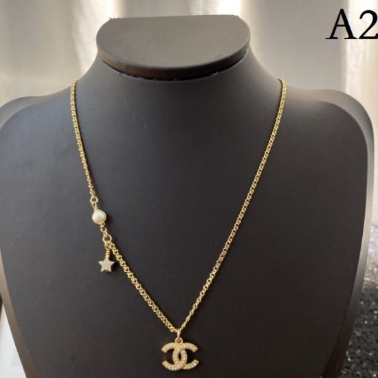 This fall latest popular sale CHANEL Chanel 2022AW necklace This fall latest popular sale CHANEL Chanel 2022AW necklace