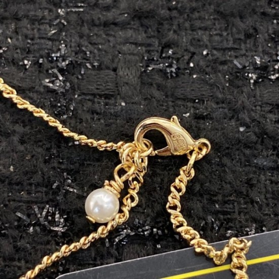 This fall latest popular sale CHANEL Chanel 2022AW necklace This fall latest popular sale CHANEL Chanel 2022AW necklace
